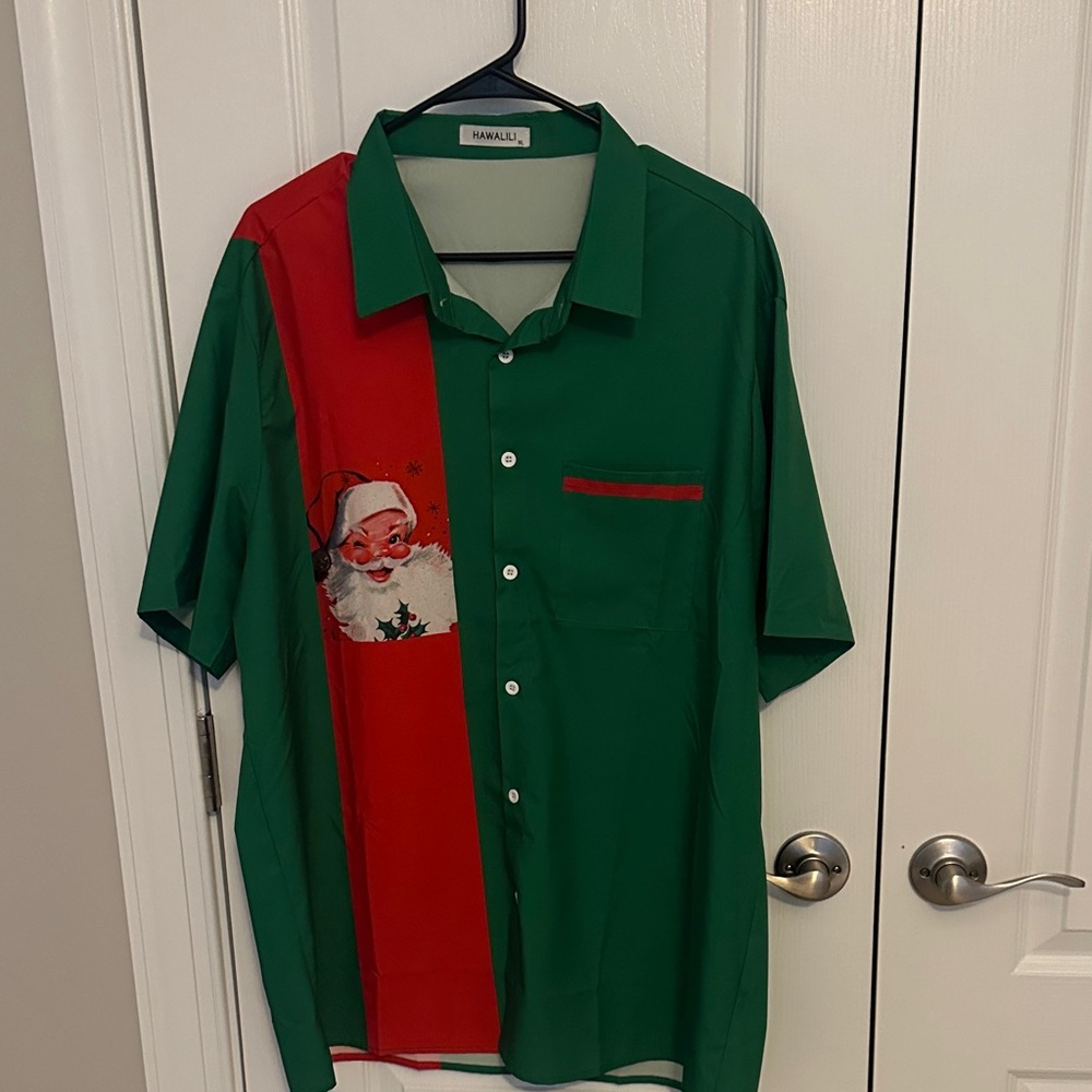 Green and Red Santa Shirt Size XL - Perfect for Holiday Parties!